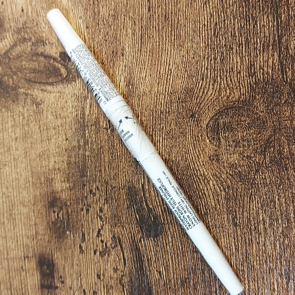 FREE Bundle Add-on New Rimmel London Moisture Renew Transparent Lipliner - Picture 2 of 5